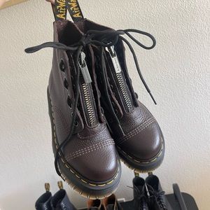 Dr. Martens Women's Sinclair 8 Eye Leather Platform Boots